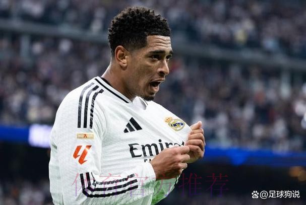 未开启谈判!记者:戴维斯转会皇马的交易并不乐观